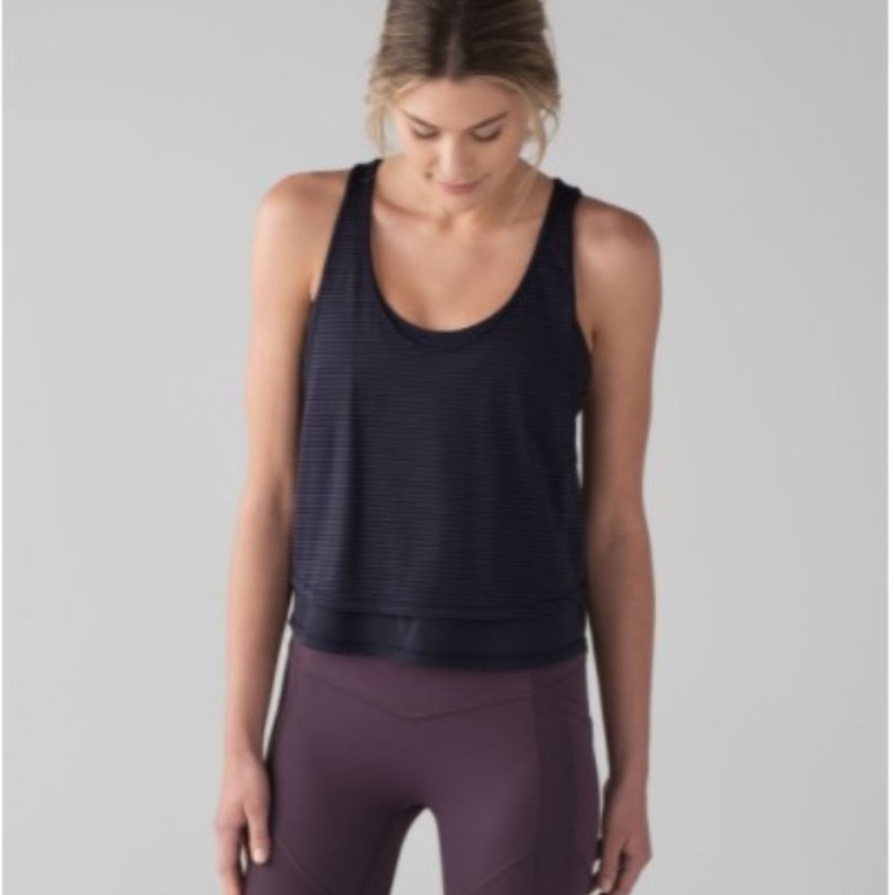 Lululemon NWOT Lean In Tank (Double Layer Mesh) Size 8 Midnight Navy